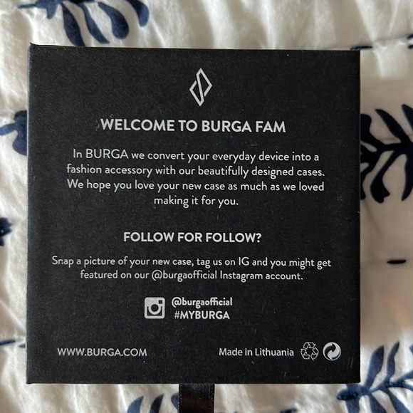 NWOT Burga AirPod case (sparkling tiara) - Picture 3 of 3